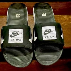 Nike Men’s Air Max 90 Slides